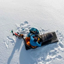 Exped Dura 6R Medium Downmat Sleeping Mat -Nomad Outdoor Exped Dura 6R 8R insulated camping sleeping mat 3 3400fca7 db0d 4f7a 9e37 d99d7d29aa3e