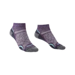 Bridgedale Hike Ul T2 Cmx Low Wmn -Nomad Outdoor bridgedale womens ultra light t2 coolmax performance low cut socks purple grey 1 scaled
