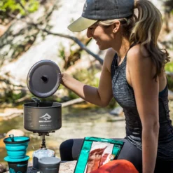 Sea To Summit Alpha Pot 3.7L - Ultralight Camp Cooking Pot -Nomad Outdoor sea to summit alpha pot action on stove eba8e4d4 b018 44de bced d8d103fdd4d3